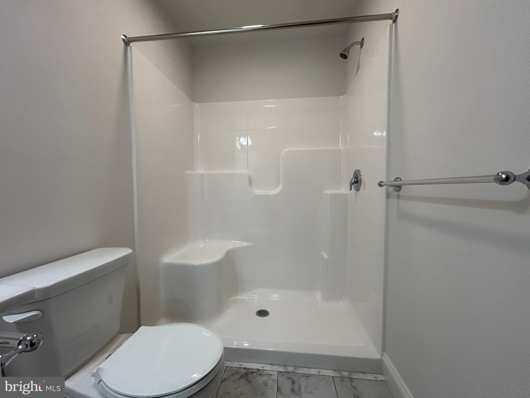 WOODLAND HILLS - Residential