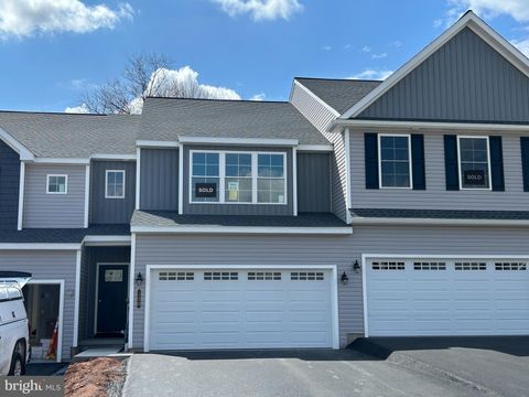 126 MAGNOLIA DRIVE MIDDLETOWN PA 17057