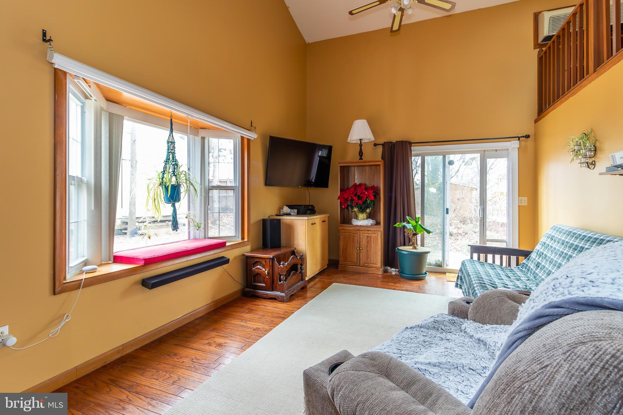 DALE CITY - Residential