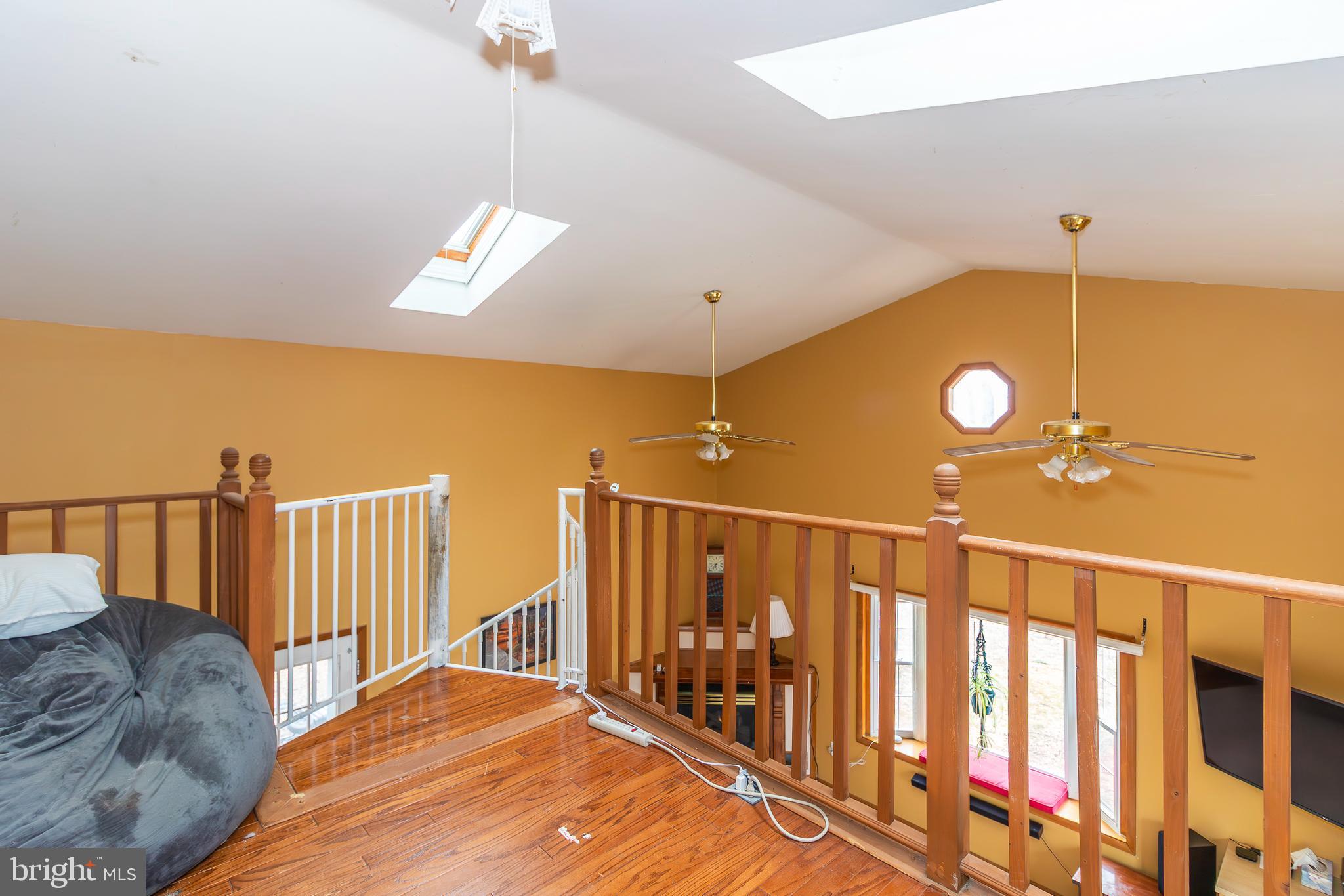 DALE CITY - Residential