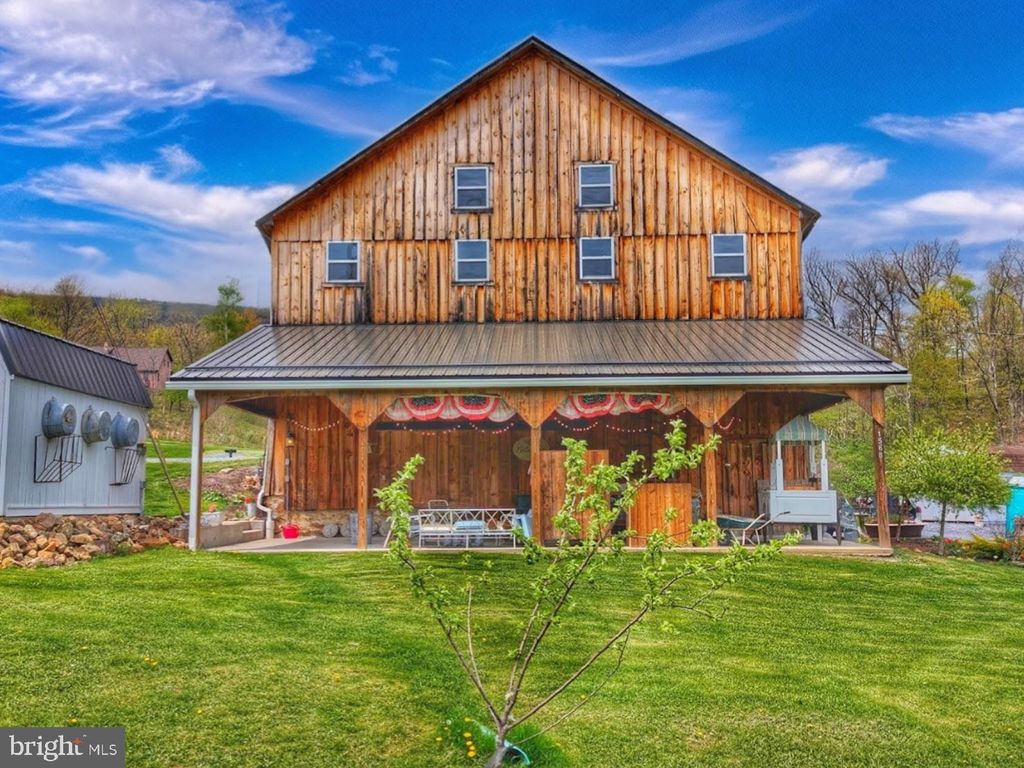 Photo of 1568 Cumberland Rd, BEDFORD, PA 15522 (MLS # PABD2002846)