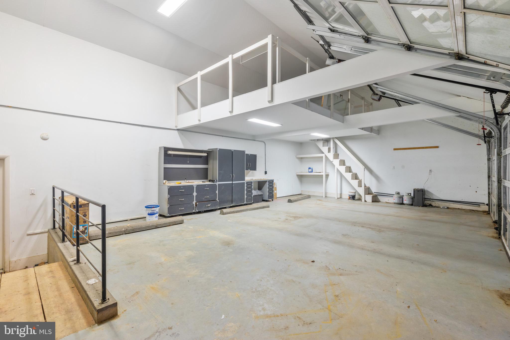 GARDEN VIEW - Residential