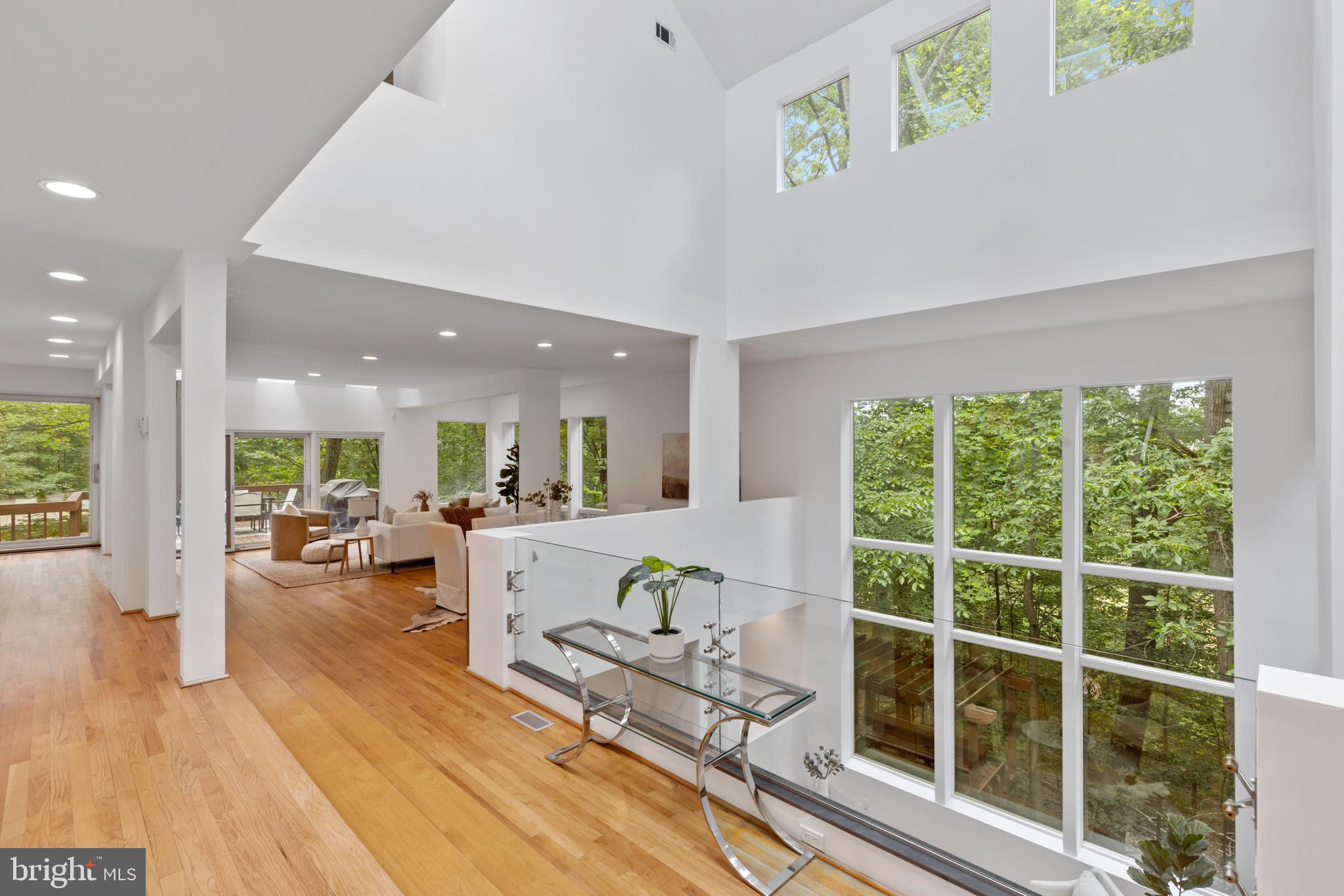 GARDEN VIEW - Residential