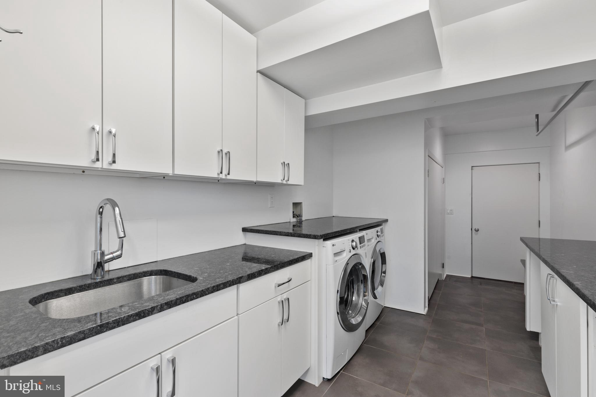 GARDEN VIEW - Residential