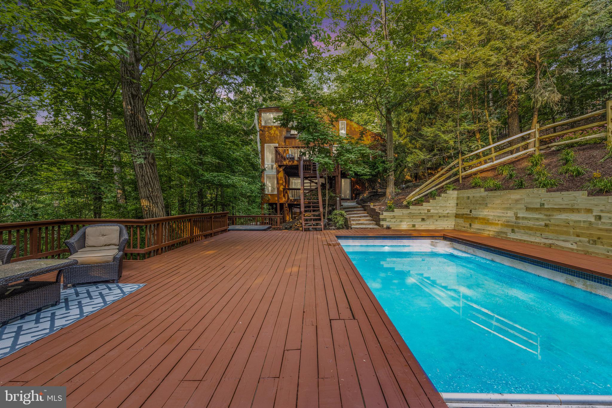 GARDEN VIEW - Residential