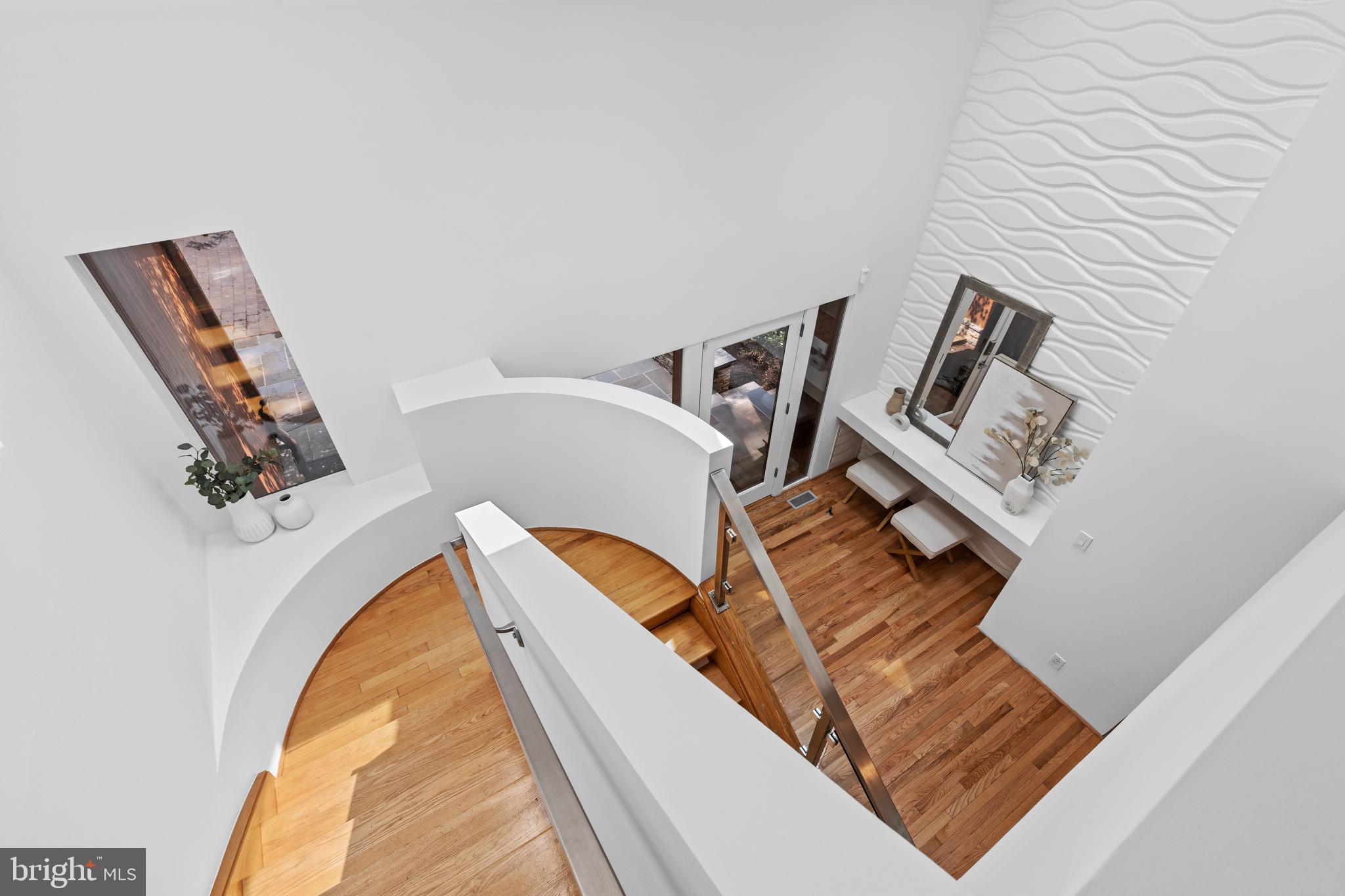 GARDEN VIEW - Residential