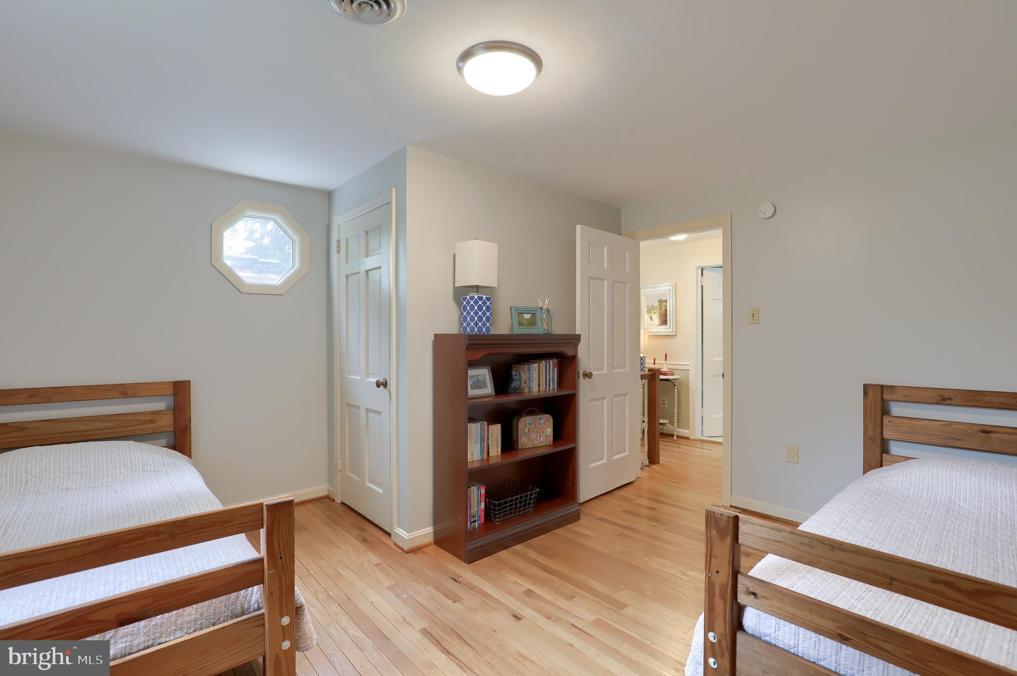 BLOOMINGDALE - Residential