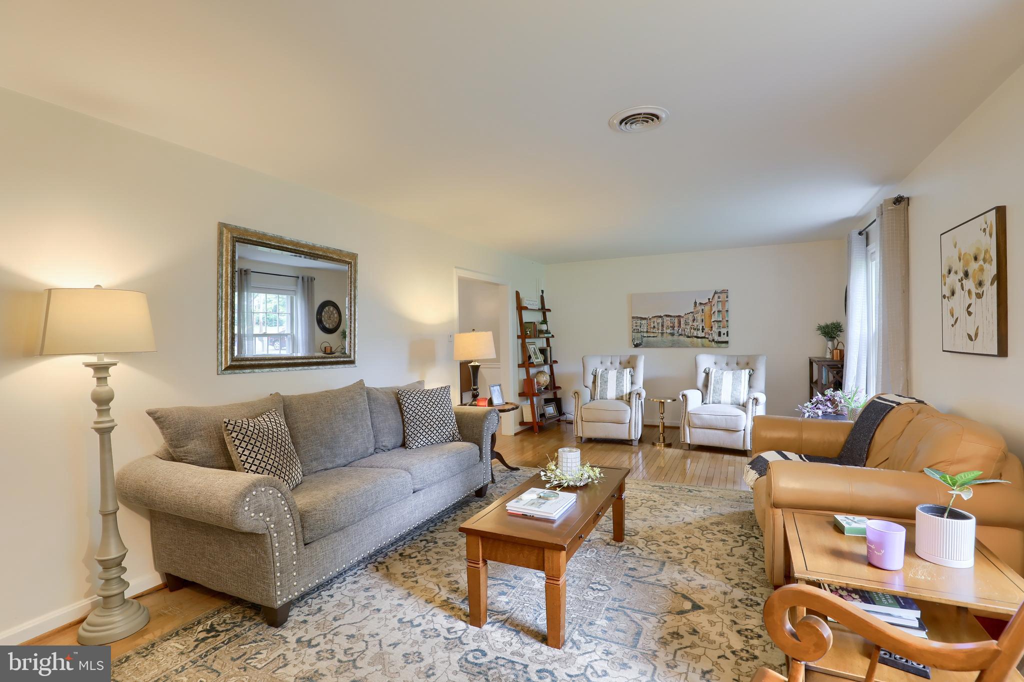 BLOOMINGDALE - Residential