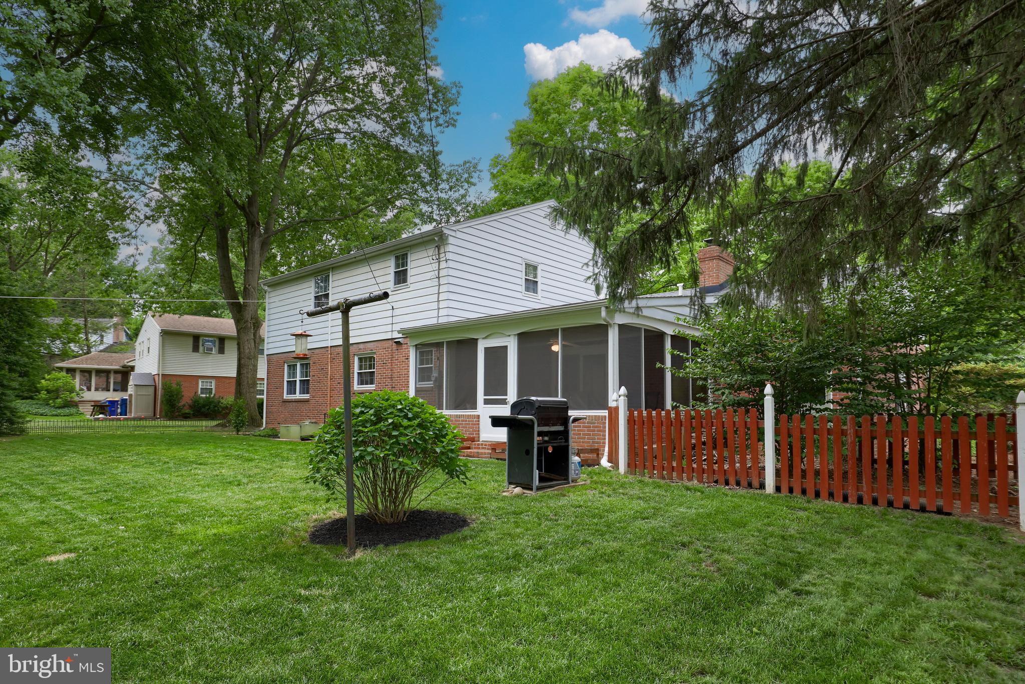 BLOOMINGDALE - Residential