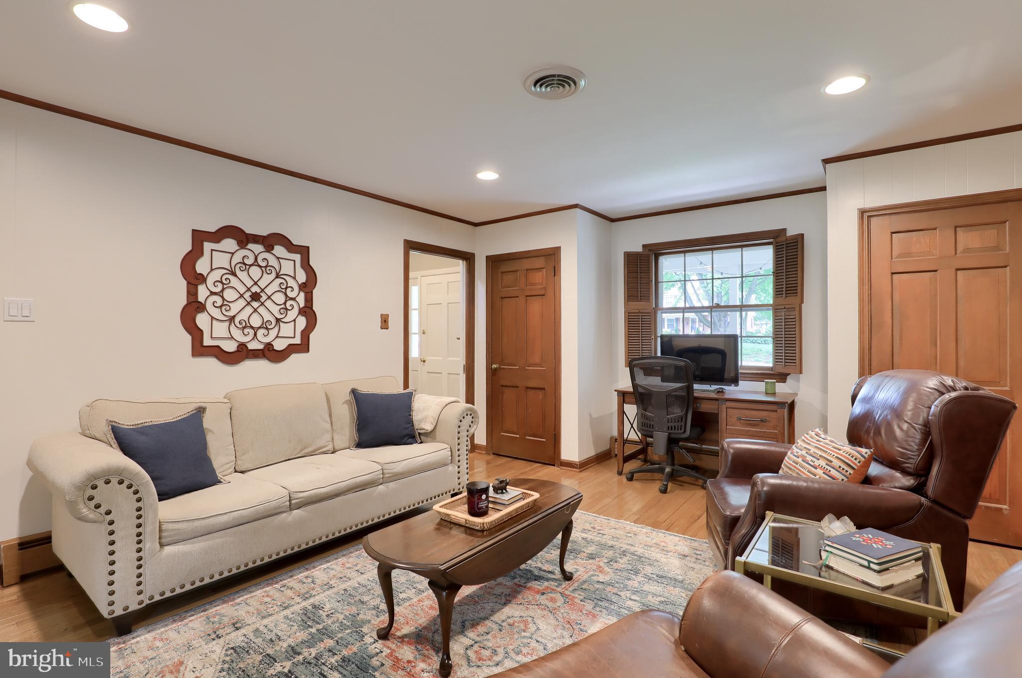 BLOOMINGDALE - Residential