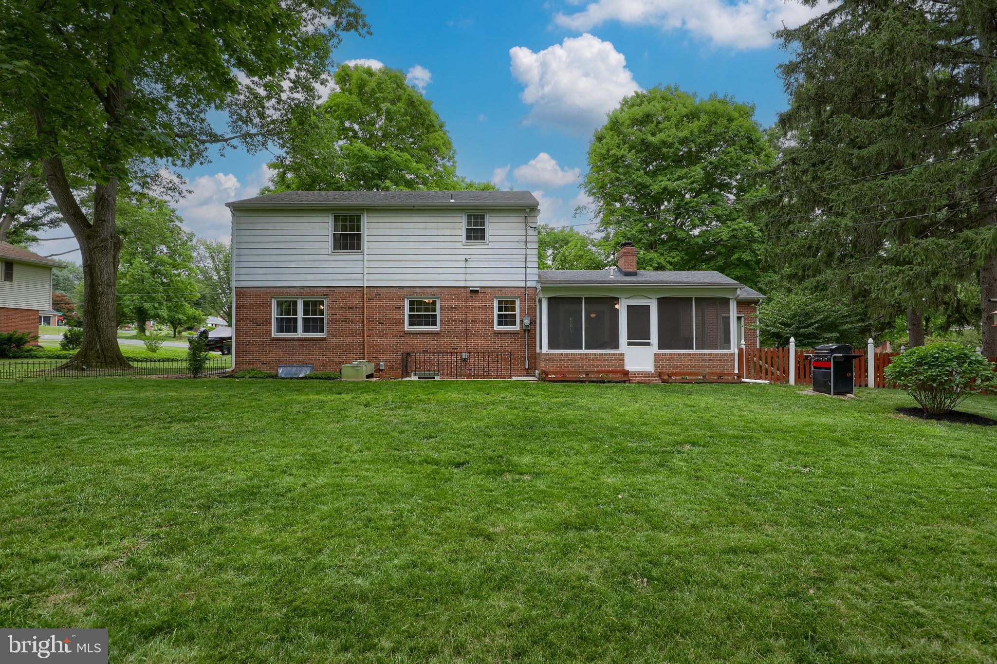 BLOOMINGDALE - Residential