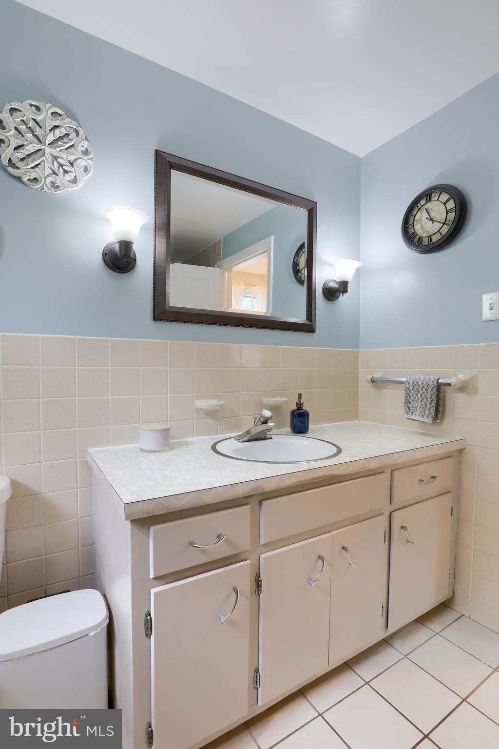 BLOOMINGDALE - Residential