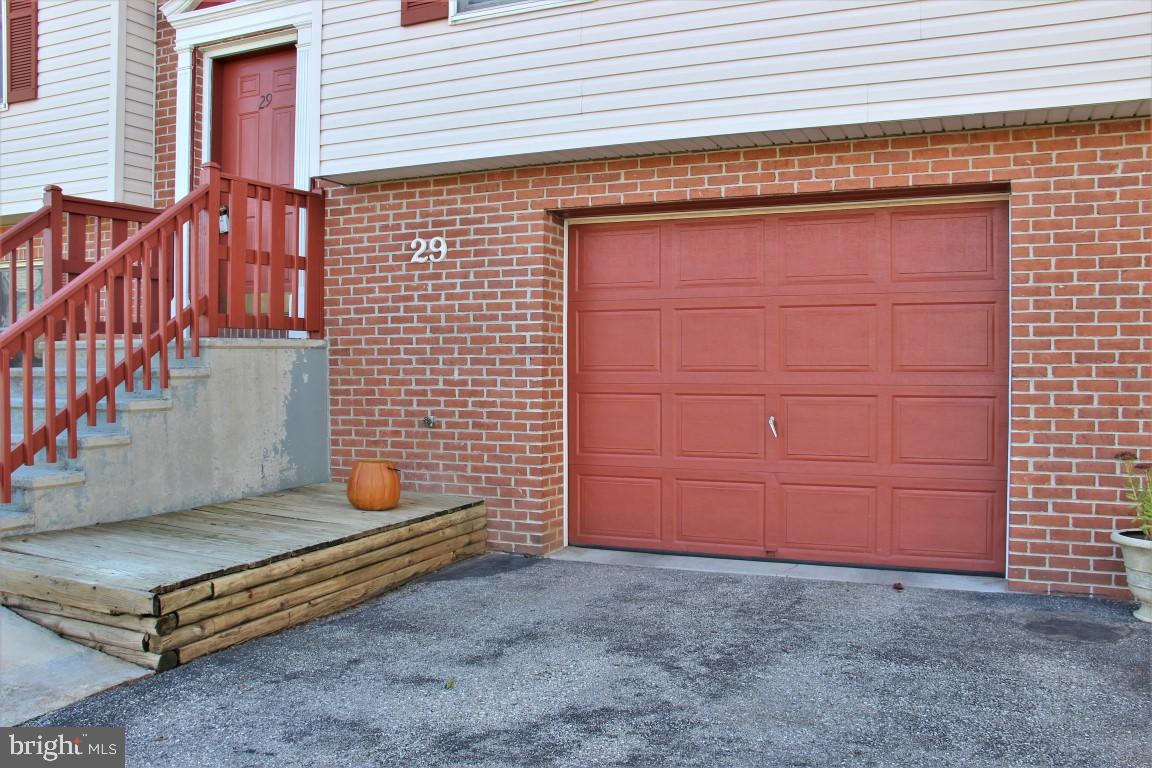 DEER PARK ESTATES - Residential