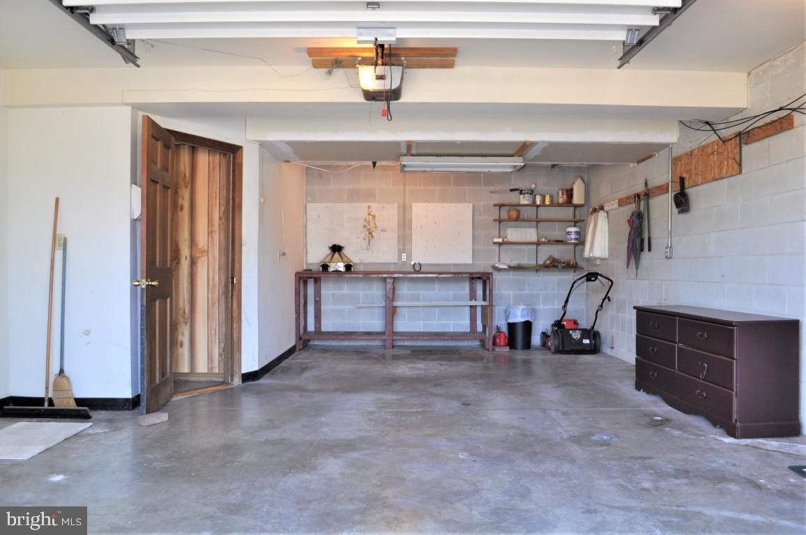 DEER PARK ESTATES - Residential