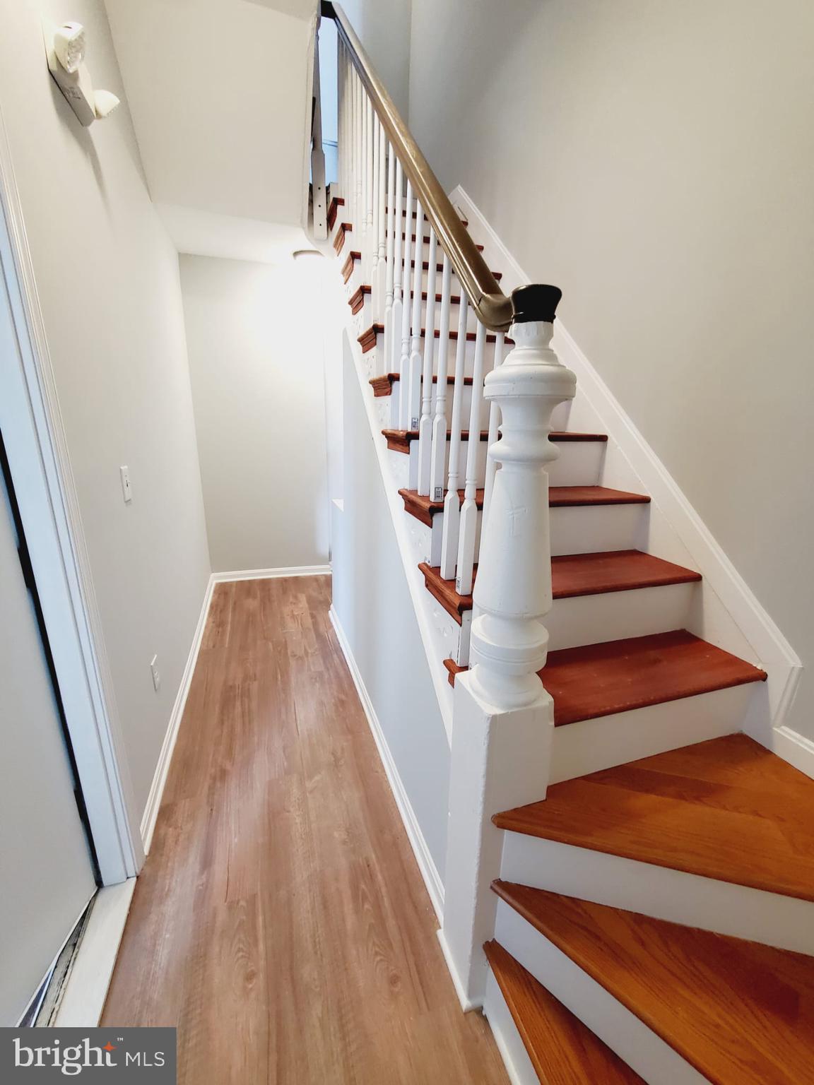 UNION SQUARE - Residential Lease