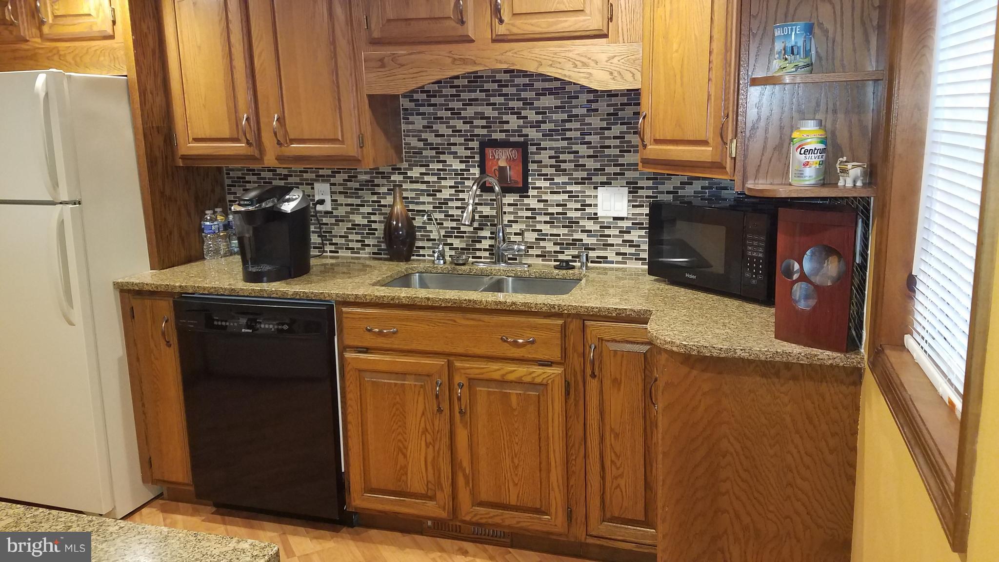 HILLANDALE HOMES - Residential