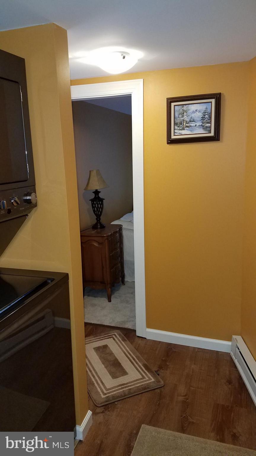 HILLANDALE HOMES - Residential