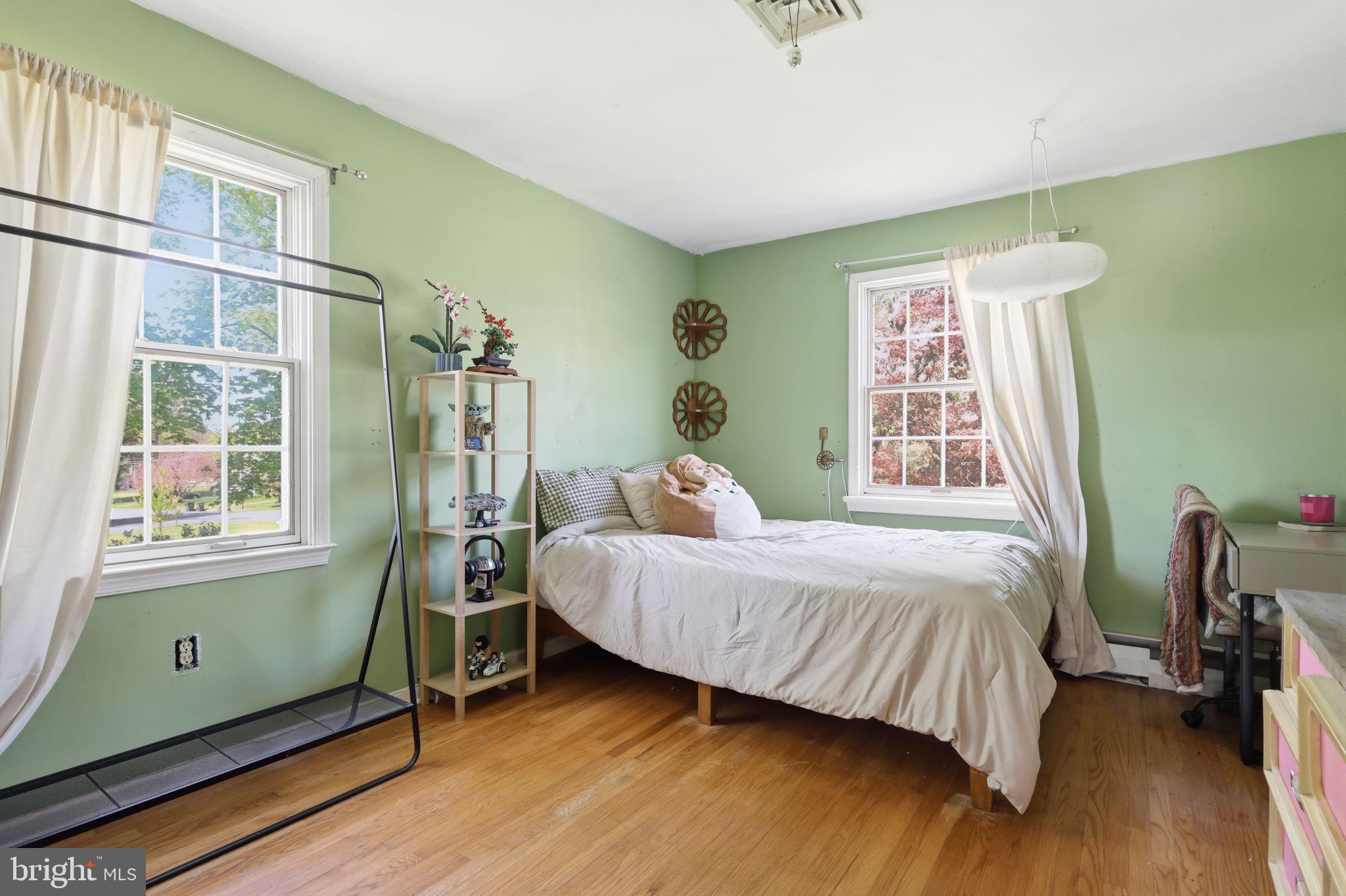 CHURCHVILLE MANOR - Residential