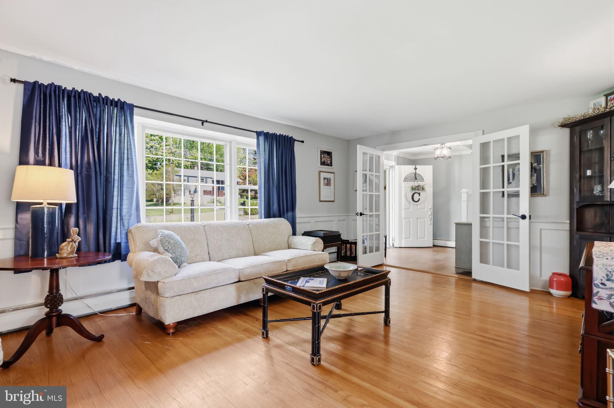 CHURCHVILLE MANOR - Residential