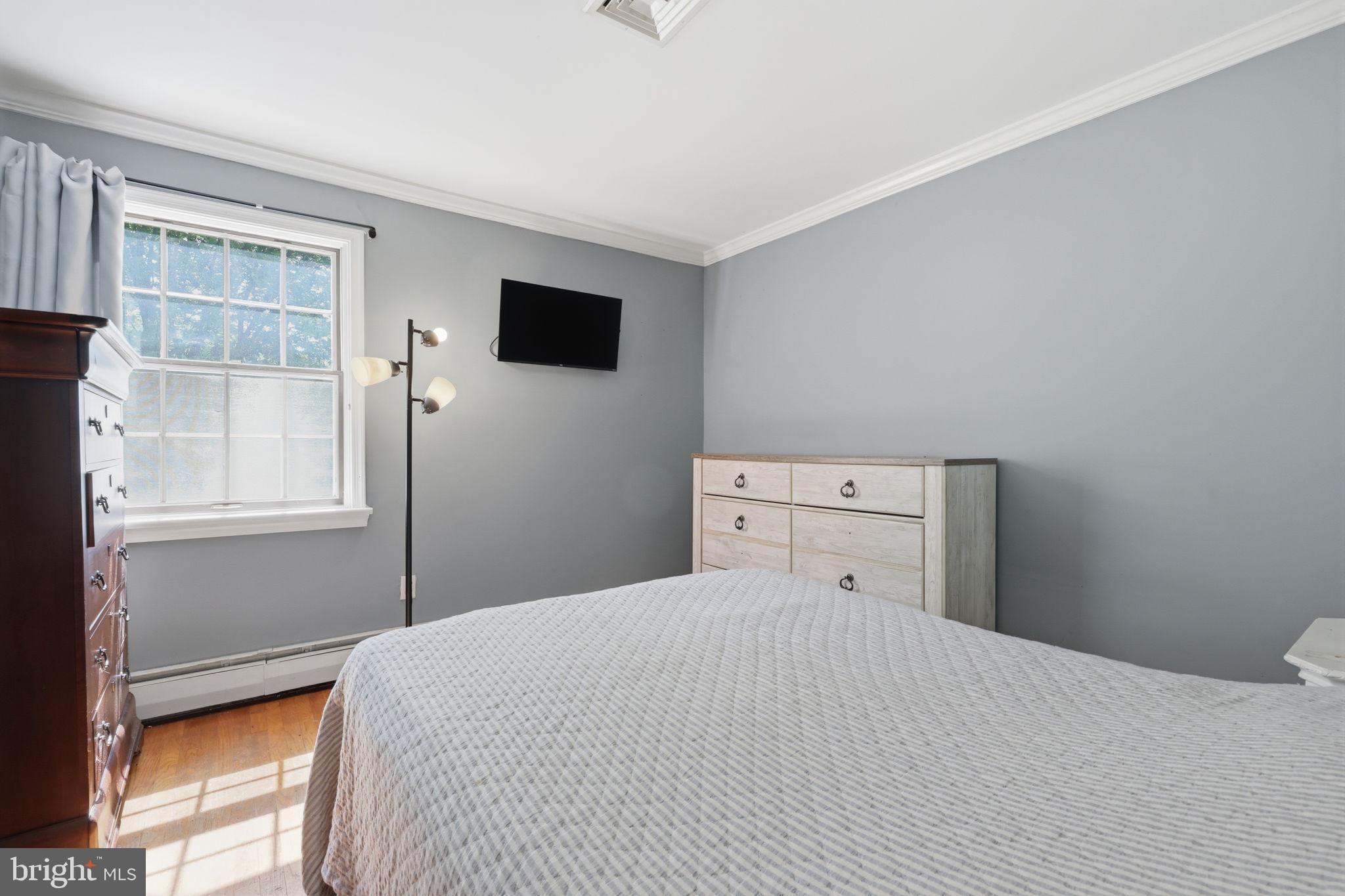 CHURCHVILLE MANOR - Residential