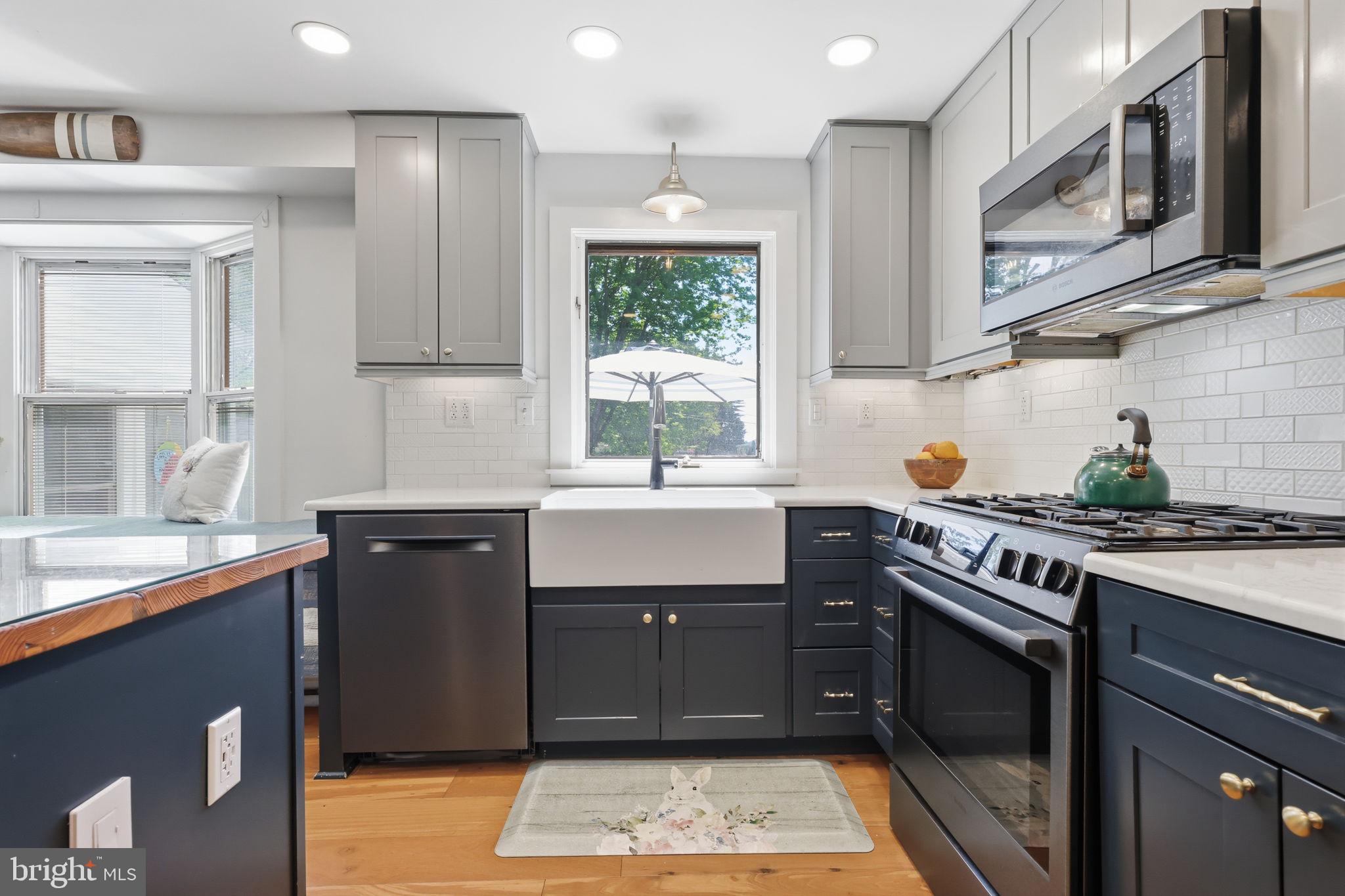CHURCHVILLE MANOR - Residential