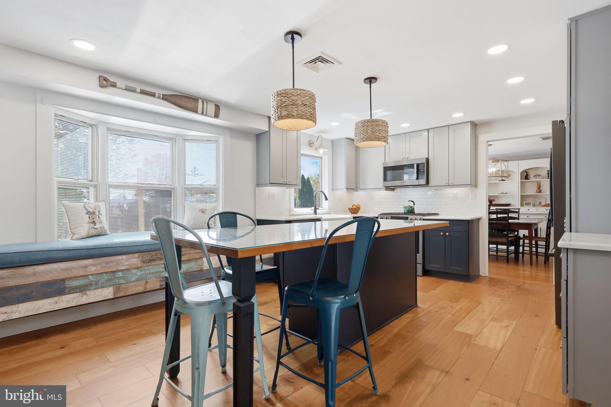 CHURCHVILLE MANOR - Residential