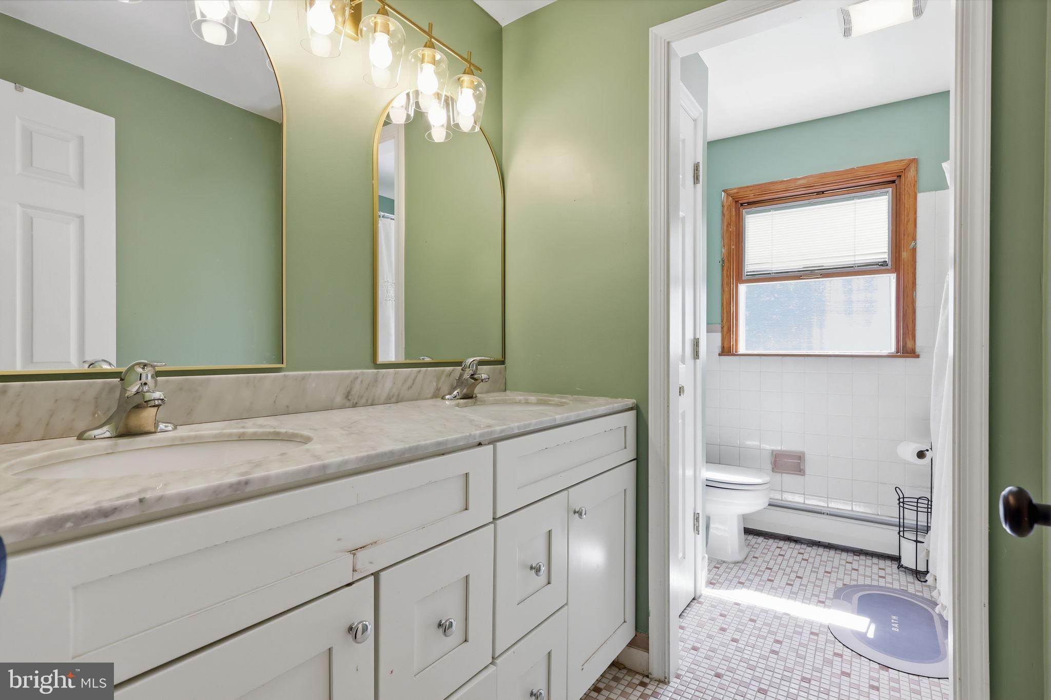 CHURCHVILLE MANOR - Residential