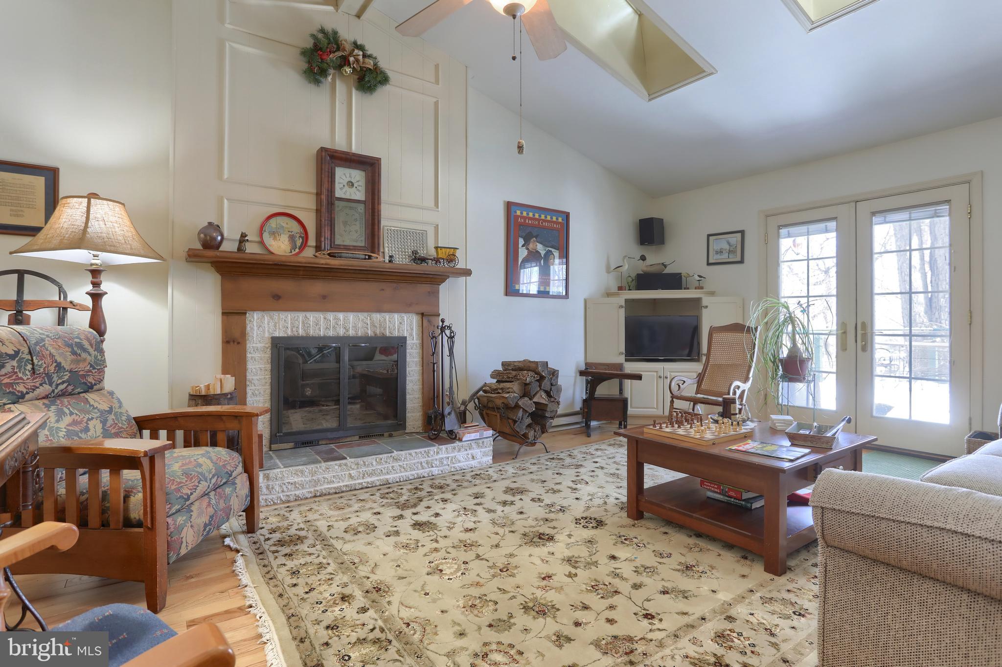 OLD RELIANCE FARMS - Residential