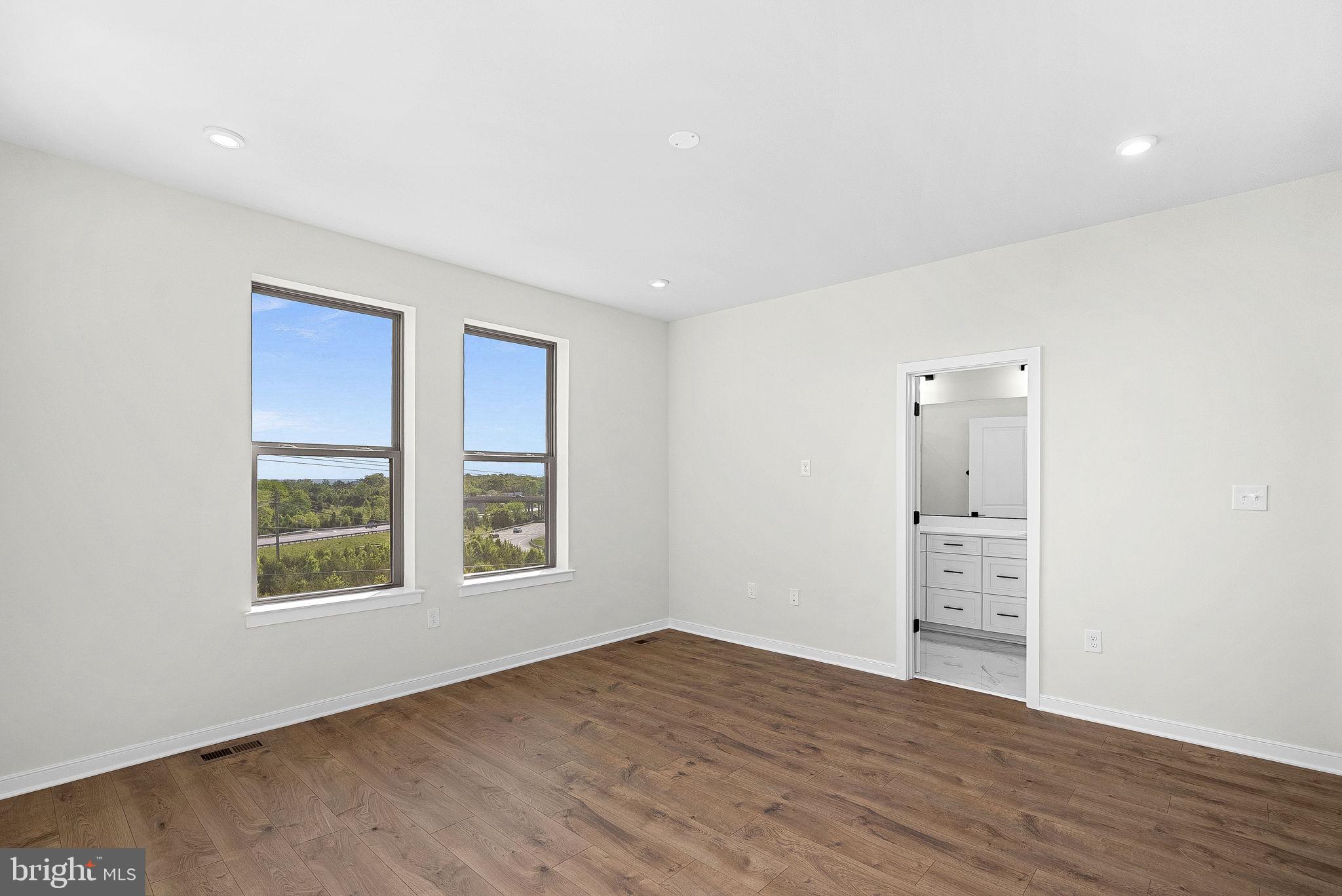 BELMONT PARK - Residential
