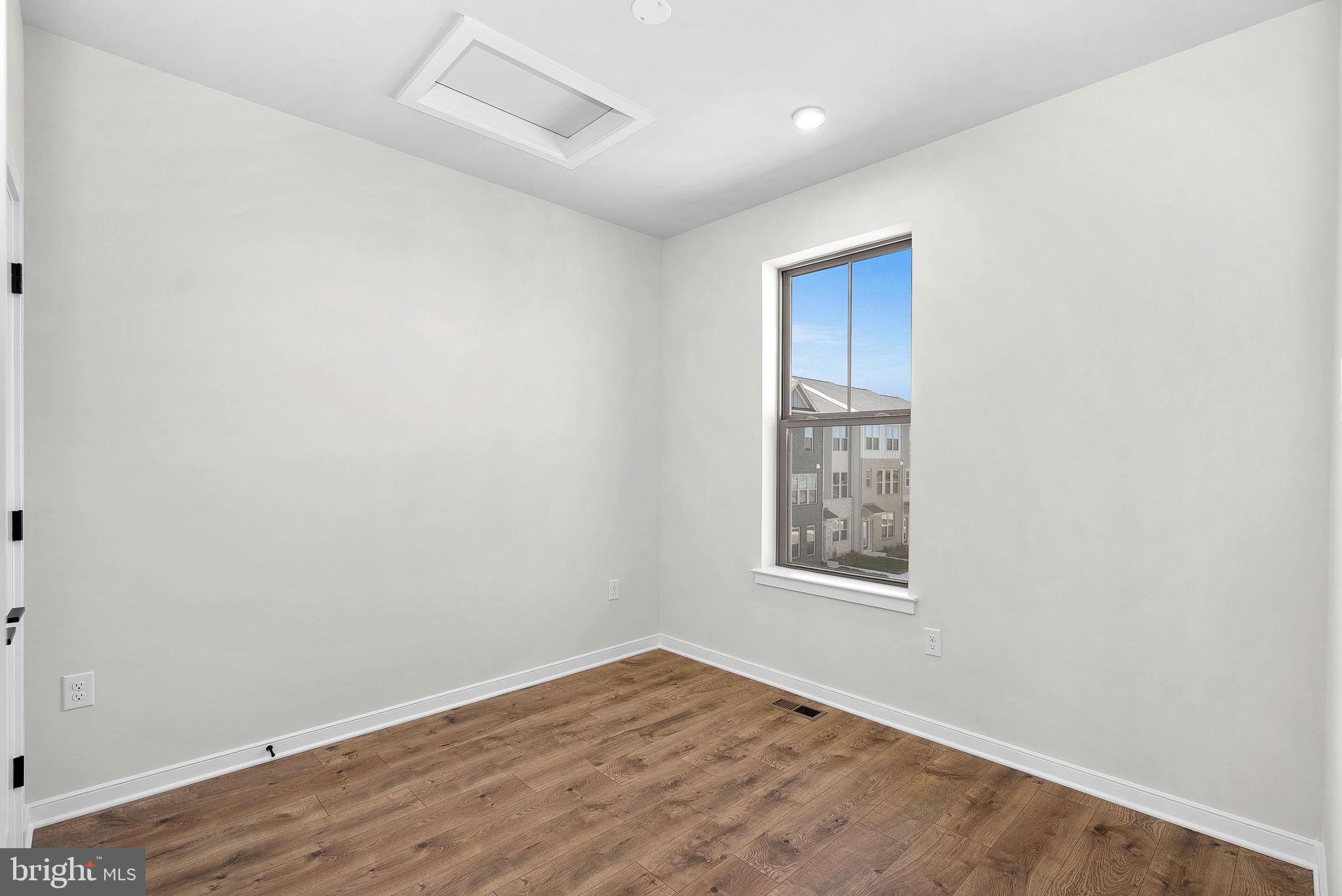 BELMONT PARK - Residential