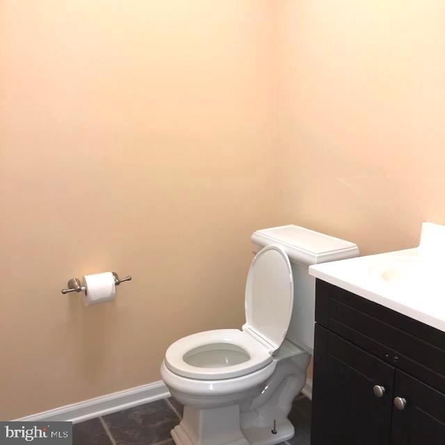 WESTTOWN BUS. CNTR - Commercial Lease