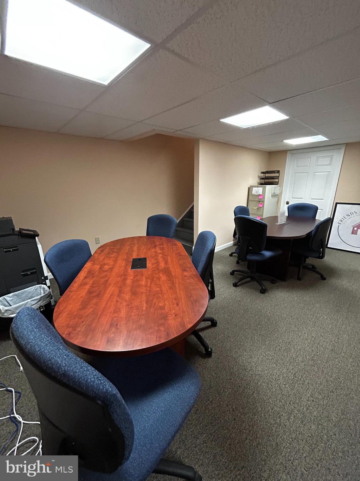 WESTTOWN BUS. CNTR - Commercial Lease