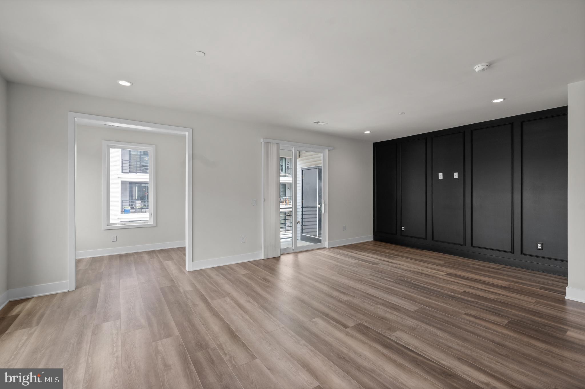 1010 MORTON ALLEY