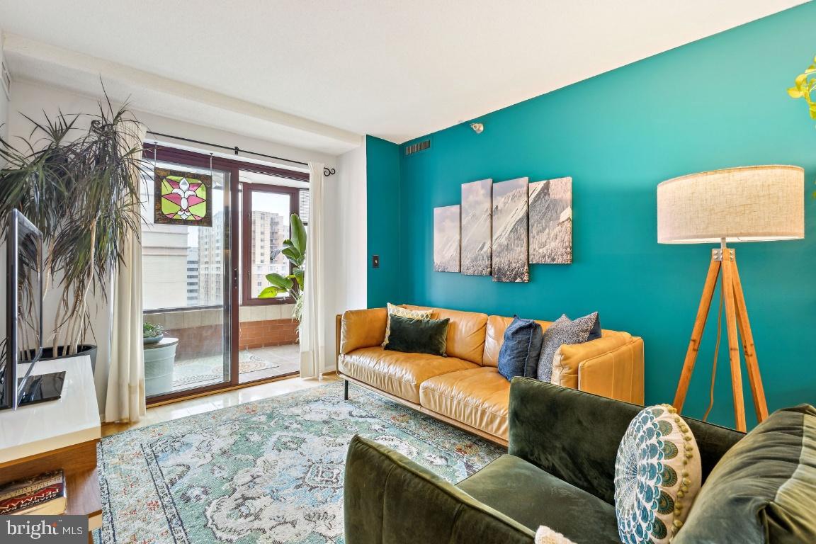 CHARLESTON CONDO - Residential