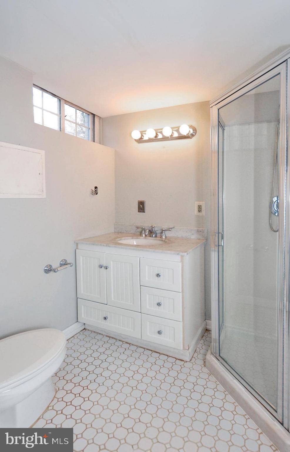 BROOKDALE - Residential Lease