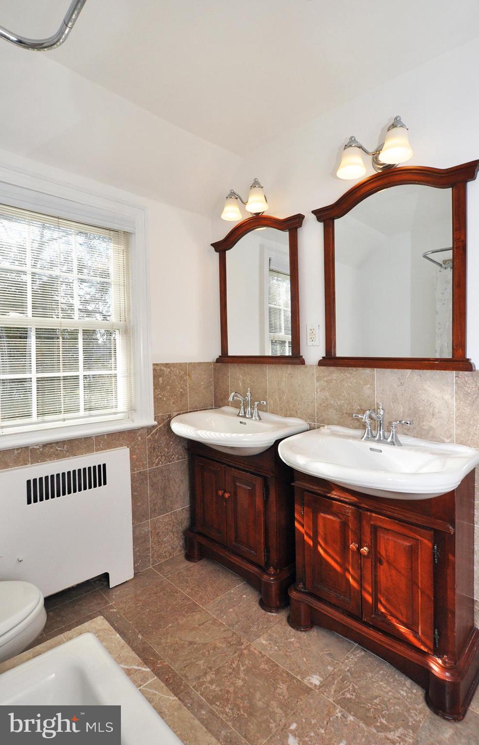 BROOKDALE - Residential Lease