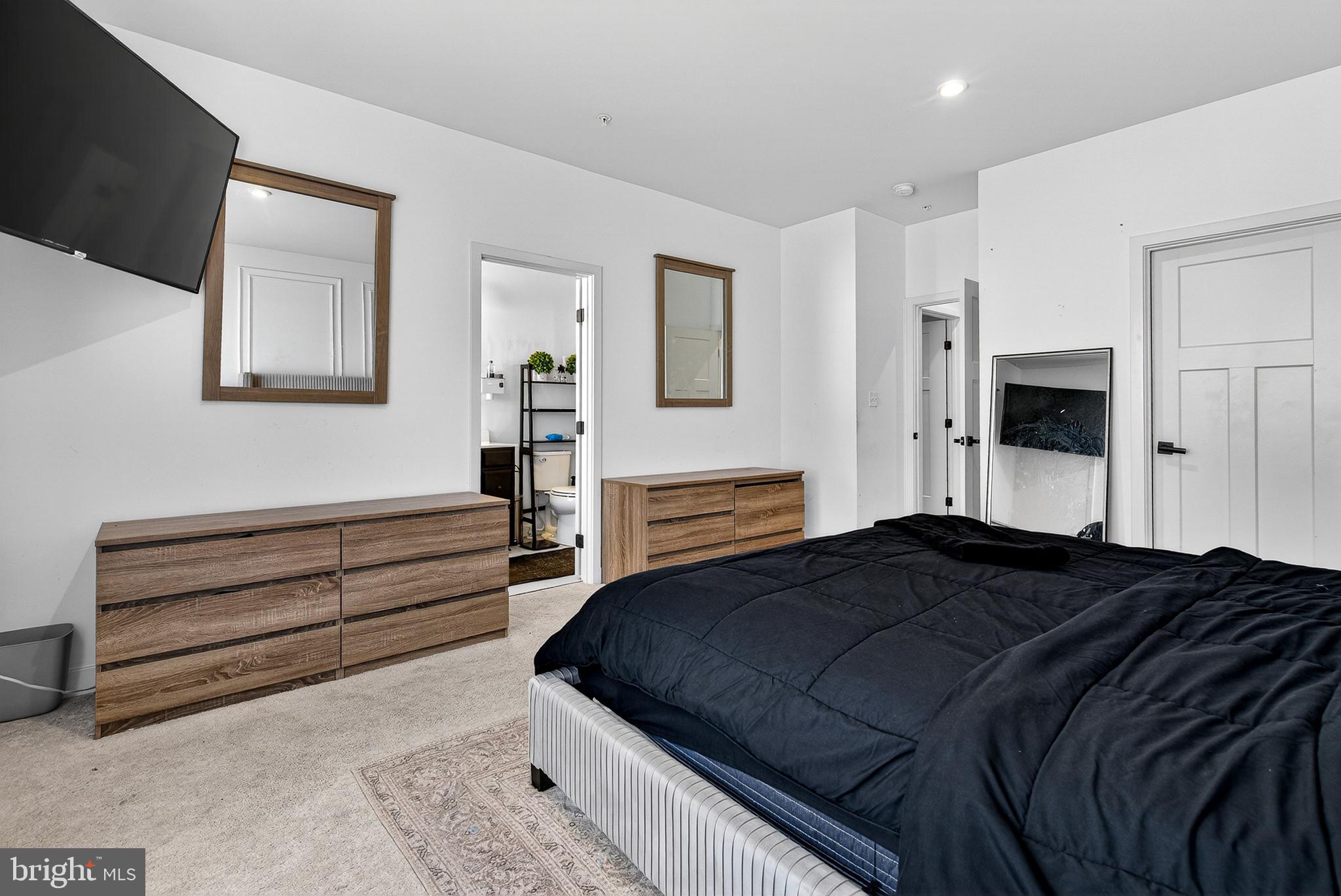 GREENLEIGH AT CROSSROADS - Residential