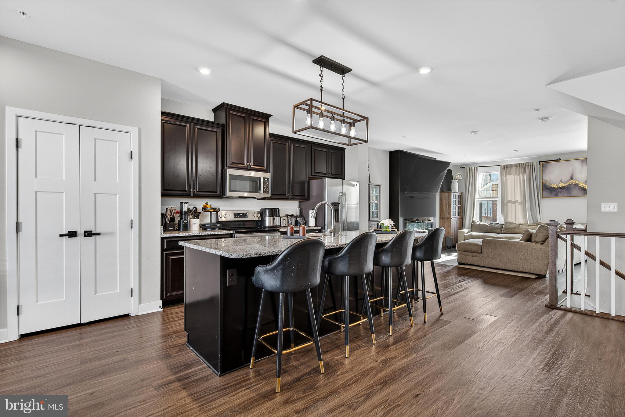 GREENLEIGH AT CROSSROADS - Residential