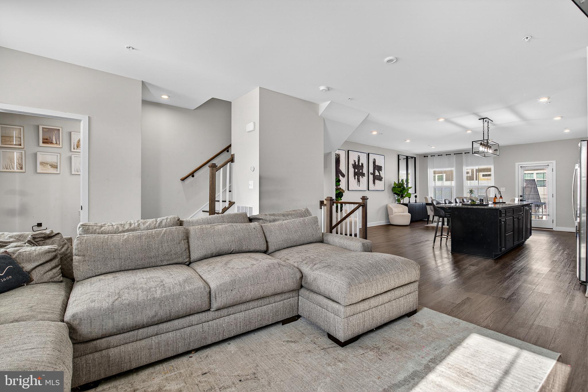 GREENLEIGH AT CROSSROADS - Residential