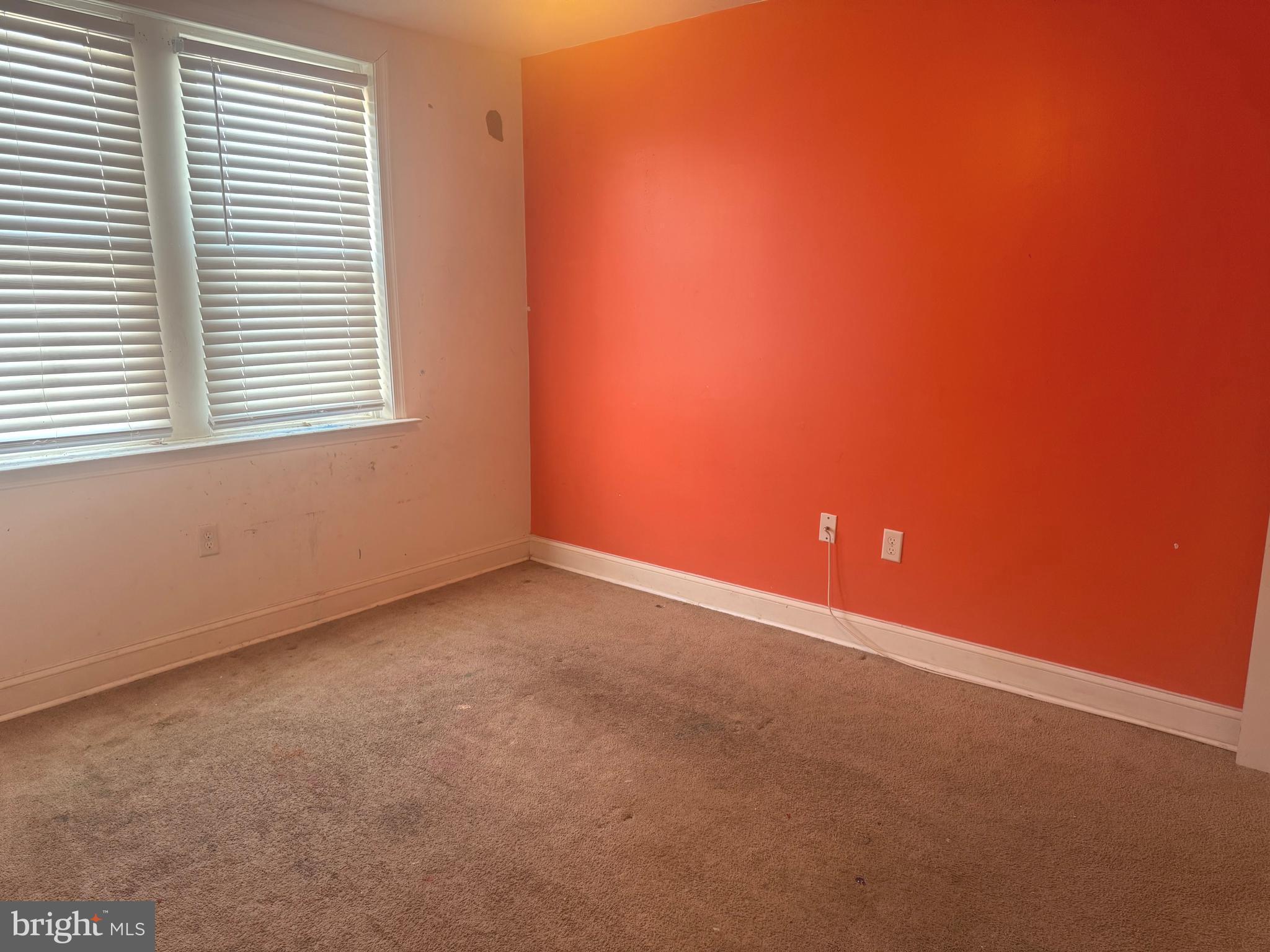 WEST OAK LANE - Residential