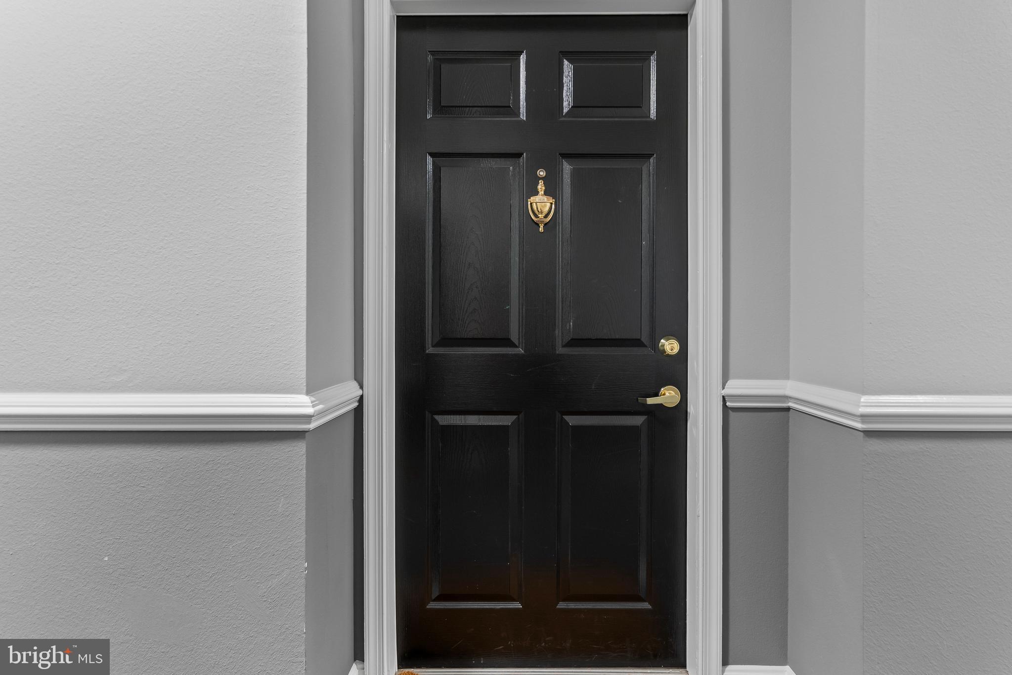 GATES OF MCLEAN - Residential