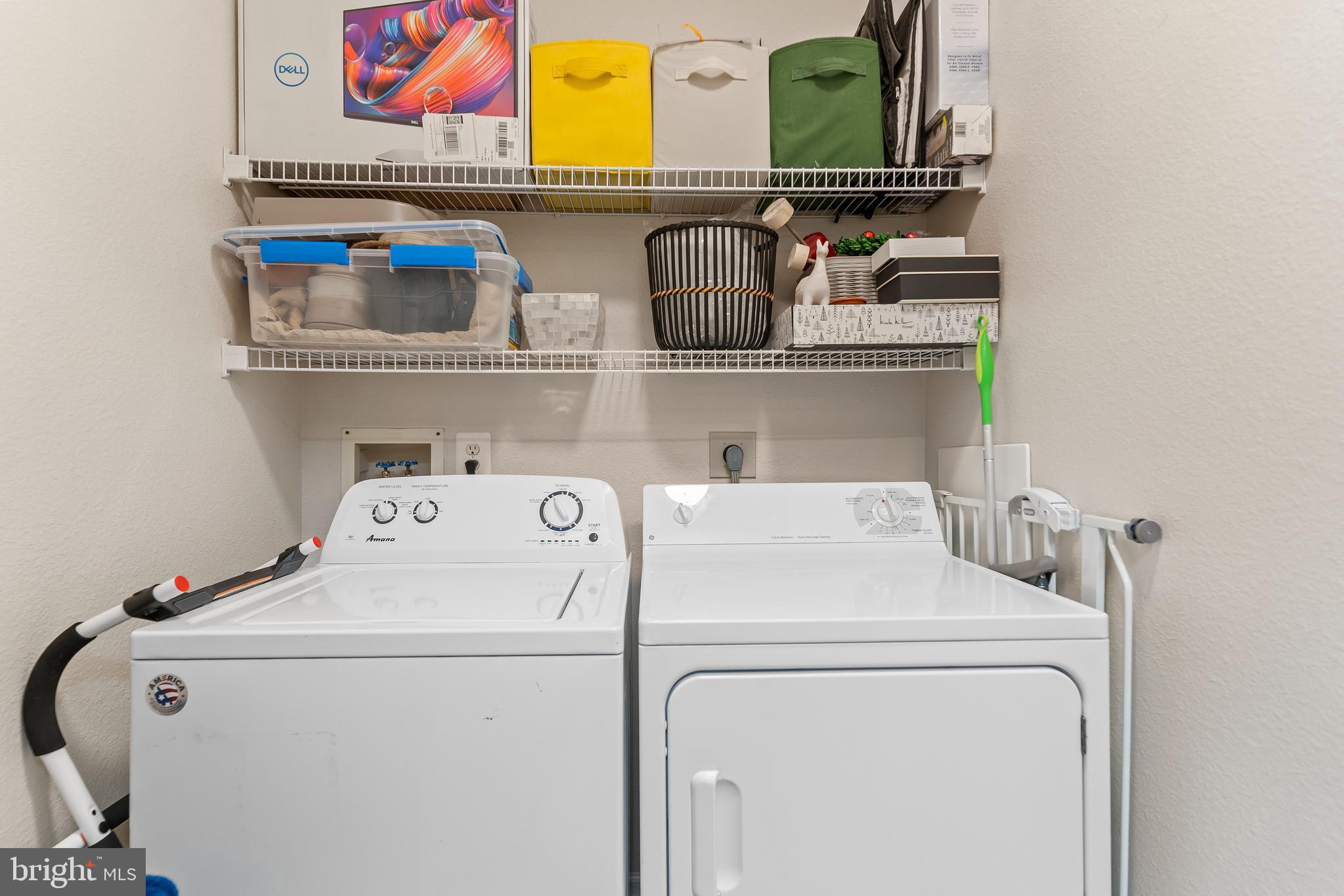 GATES OF MCLEAN - Residential