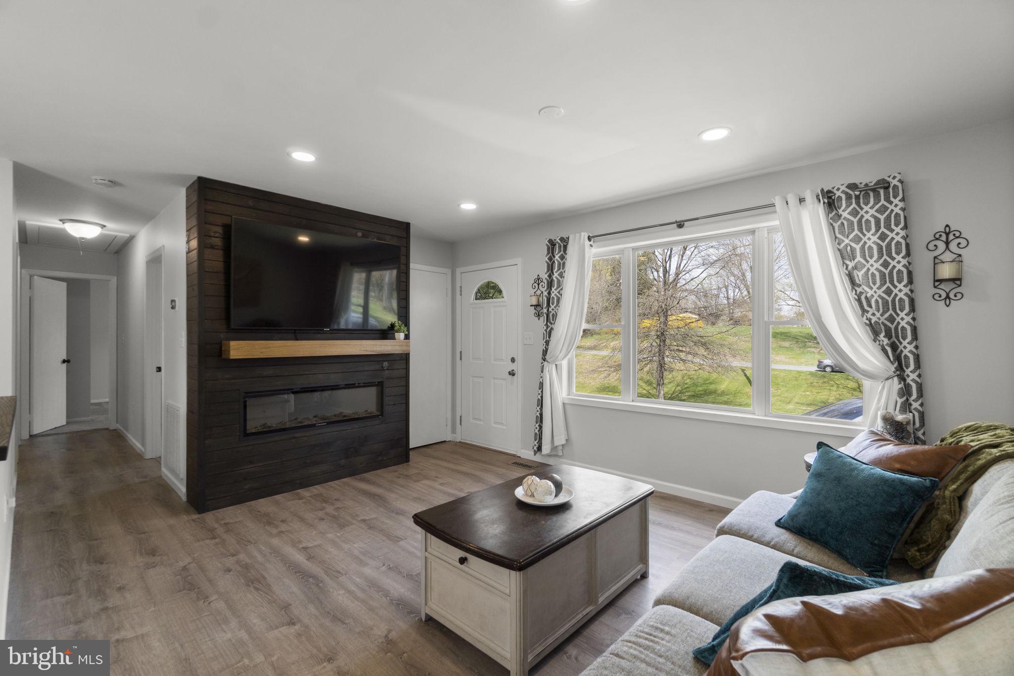 ANTIETAM MANOR - Residential