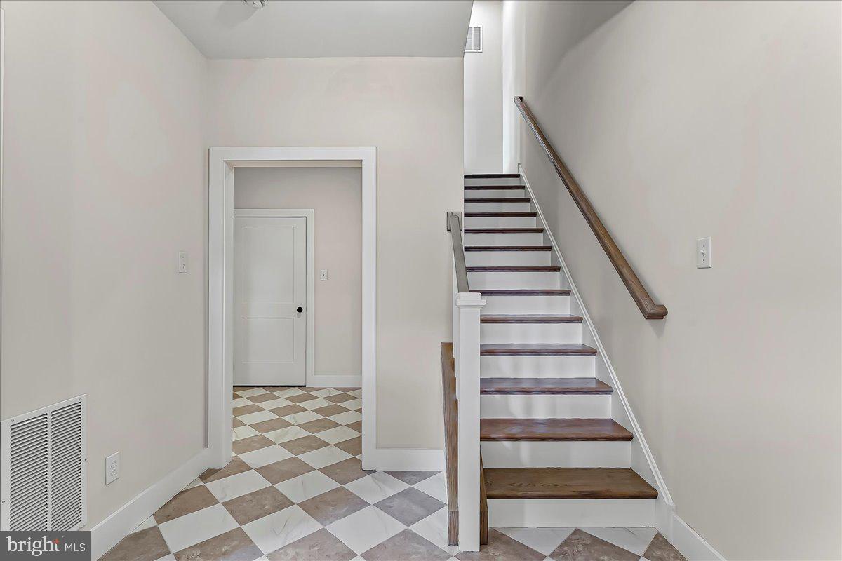 RIGGTOWN COMMONS - Residential