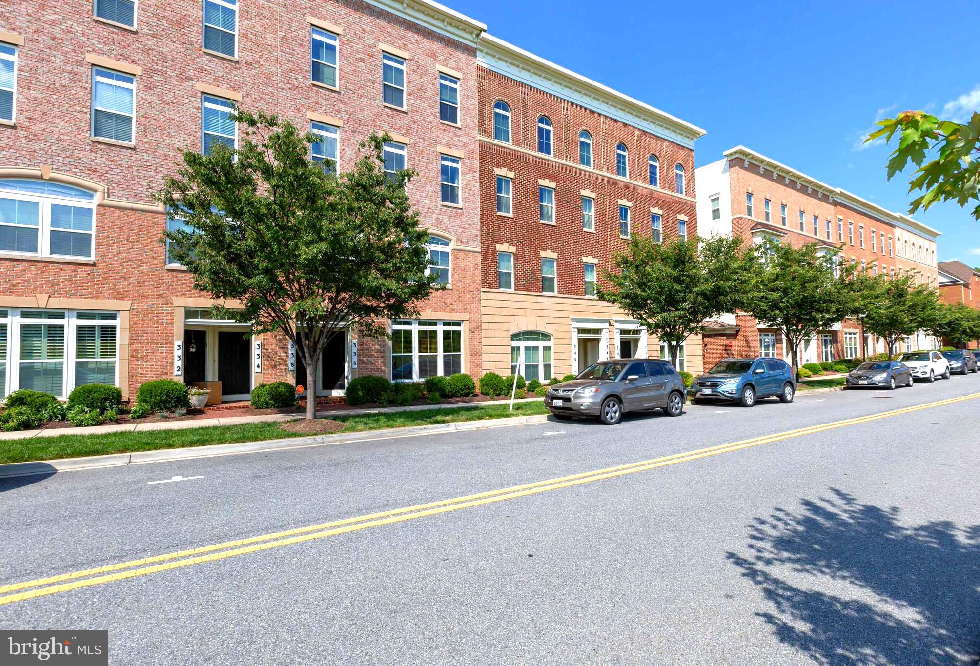 PARKLANDS AT WATKINS MILL - Residential