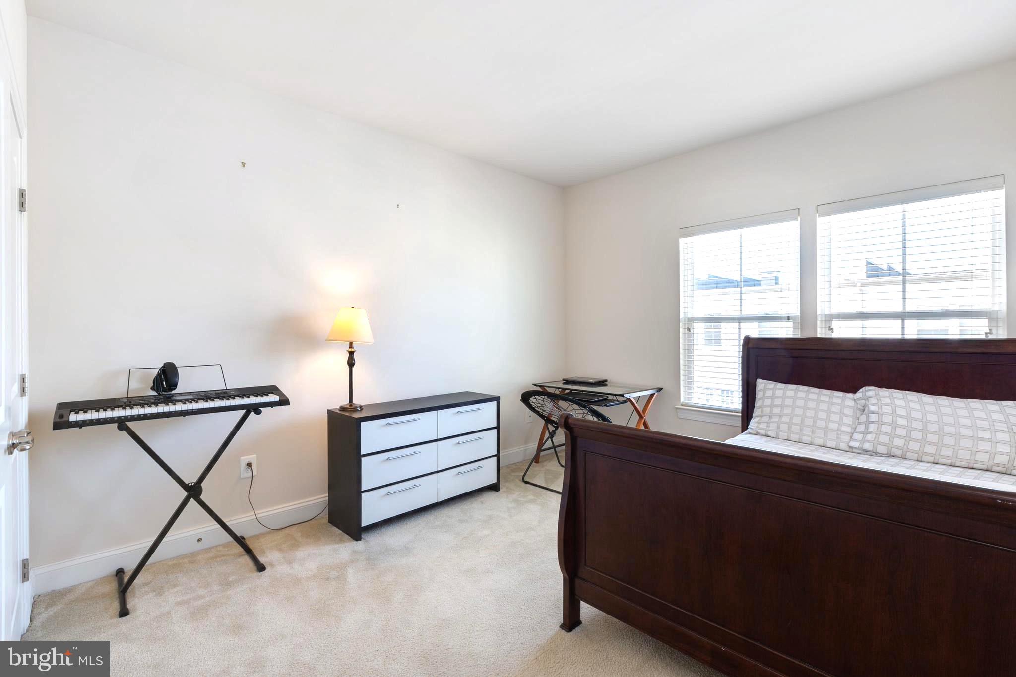 PARKLANDS AT WATKINS MILL - Residential