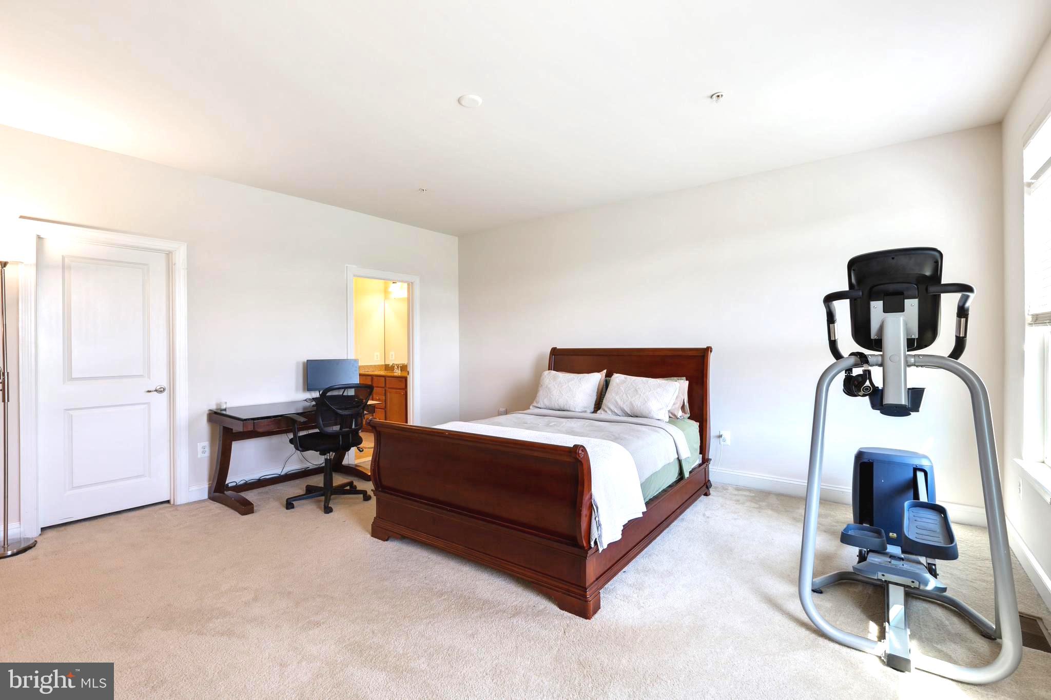 PARKLANDS AT WATKINS MILL - Residential