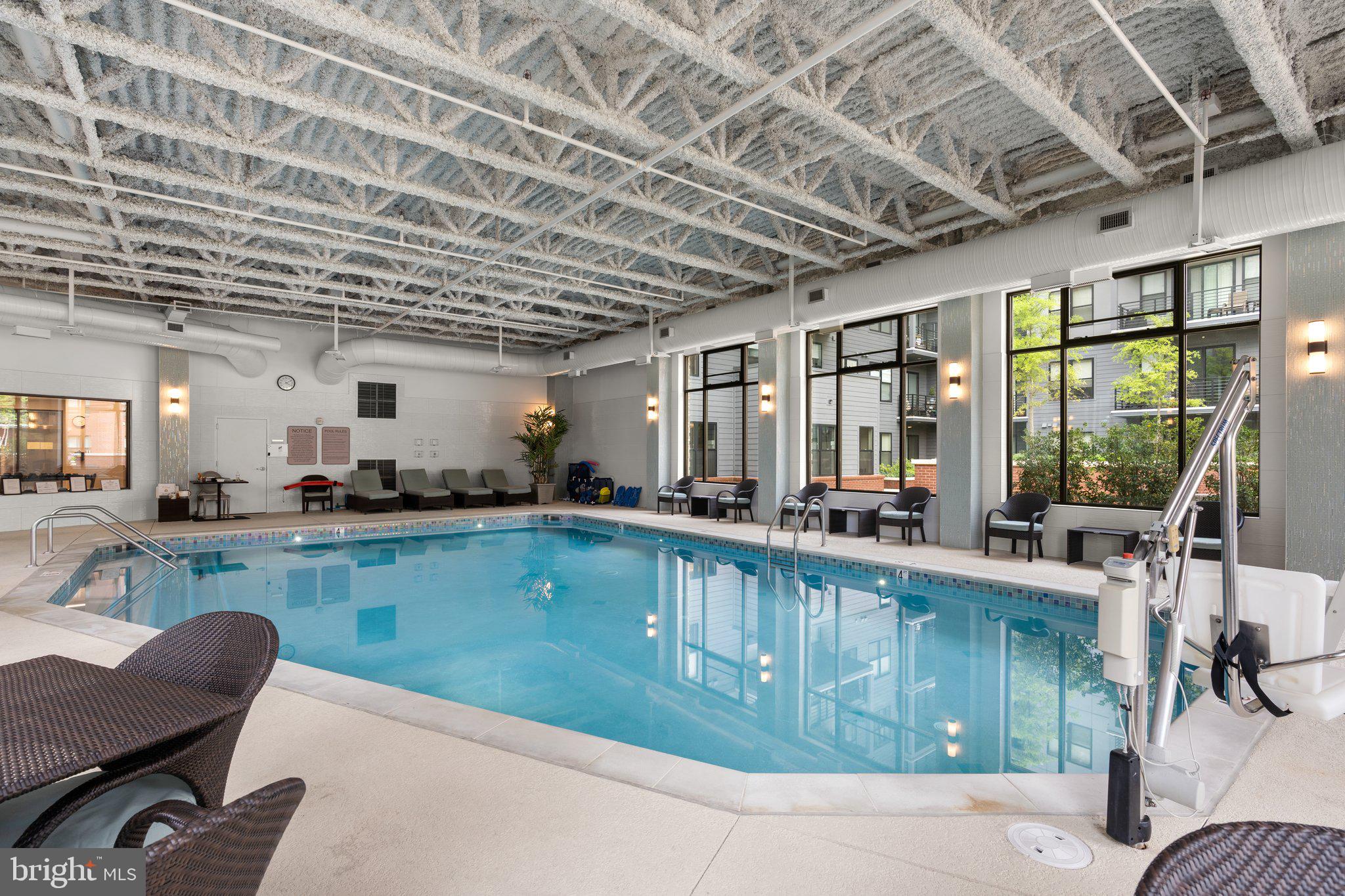 ATRIUM I OFFICE - Residential