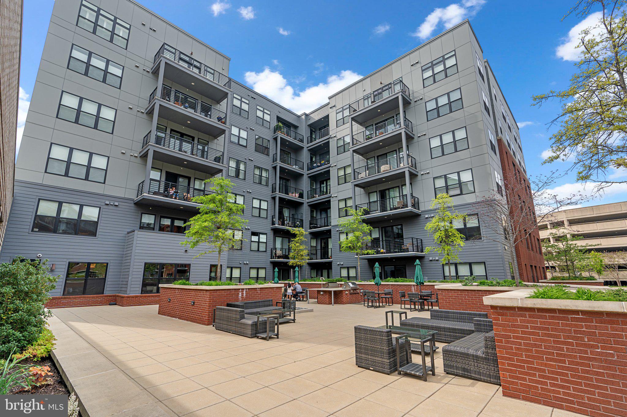 ATRIUM I OFFICE - Residential