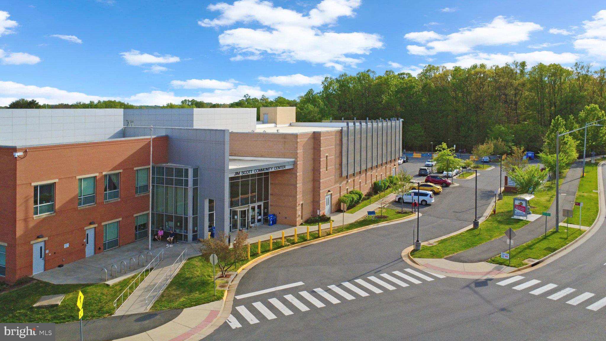 ATRIUM I OFFICE - Residential